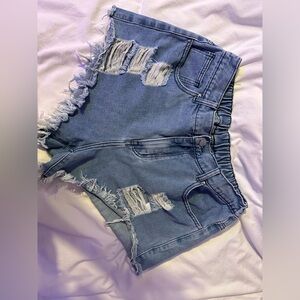 Light washed Jean shorts
